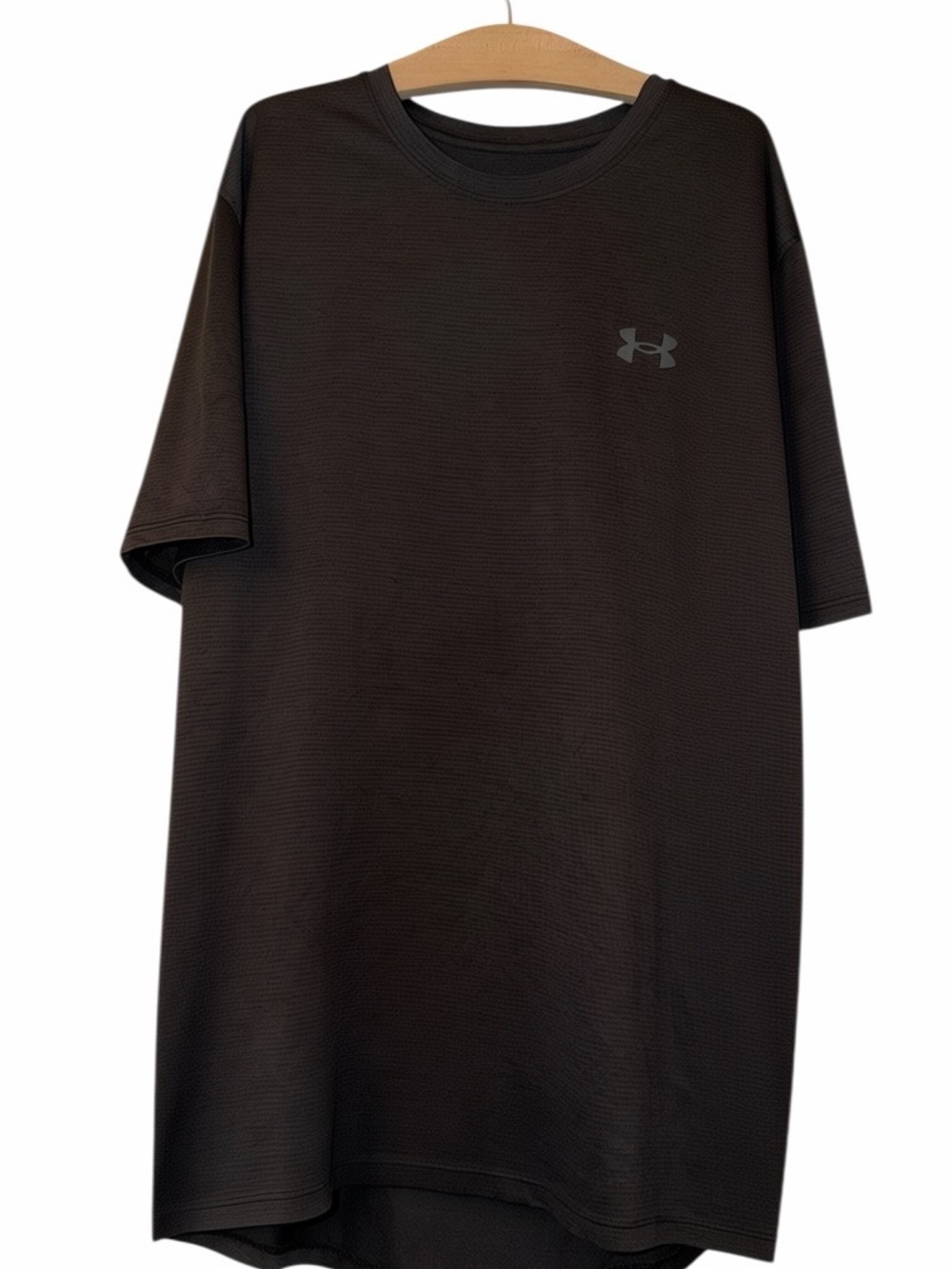 Under Armour Black Short-Sleeve loose Performance Tee sz small